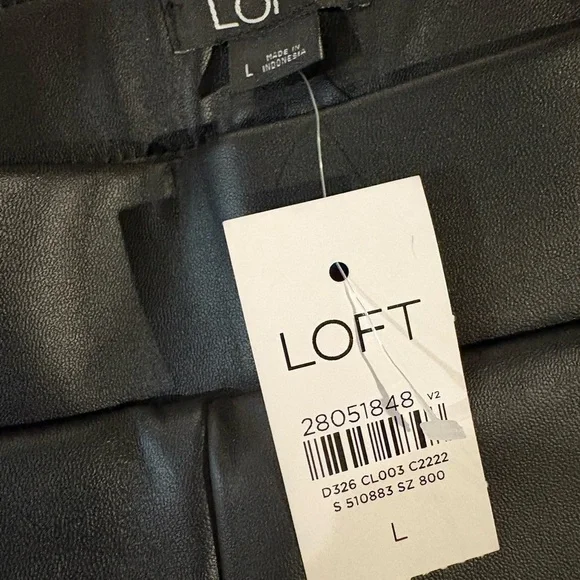 LOFT Black Faux Leather Pants - Picture 5 of 10
